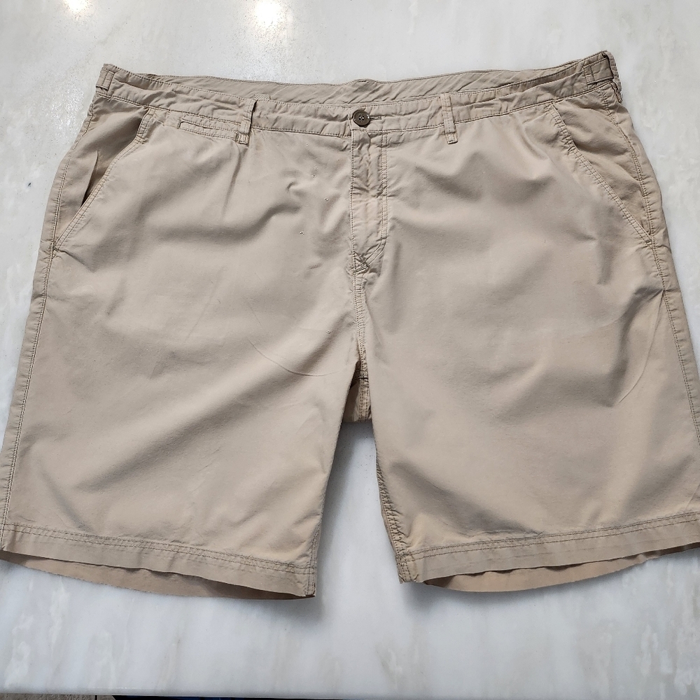 Burberry Brit Chino Tan Shorts  Men's 42R